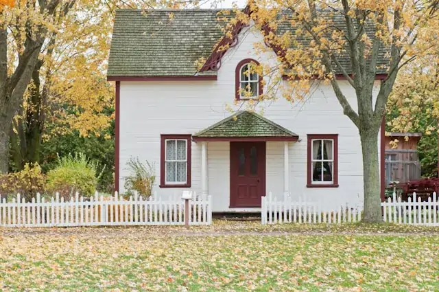 Energy-Efficient Home with Insulation Panels